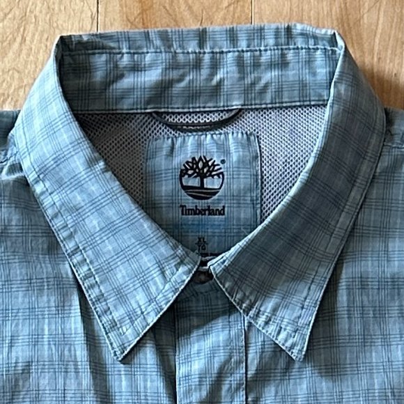 Men's Short Sleeve Shirt - Picture 2 of 6